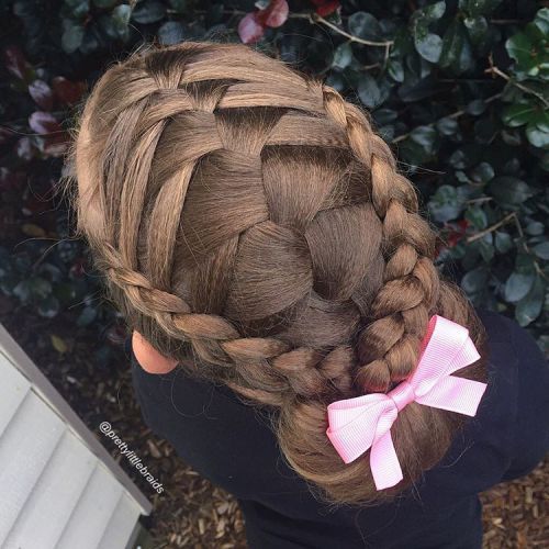 Interesting hairstyles for the little ones
