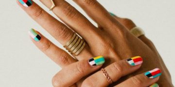 Geometric manicure: photo of fashion ideas 2019