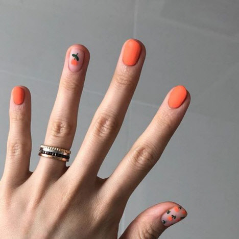 Foto de nueva manicura para uñas muy cortas 2020.